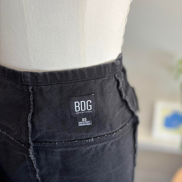 black denim asymetrical mini skirt - Picture 6 of 8